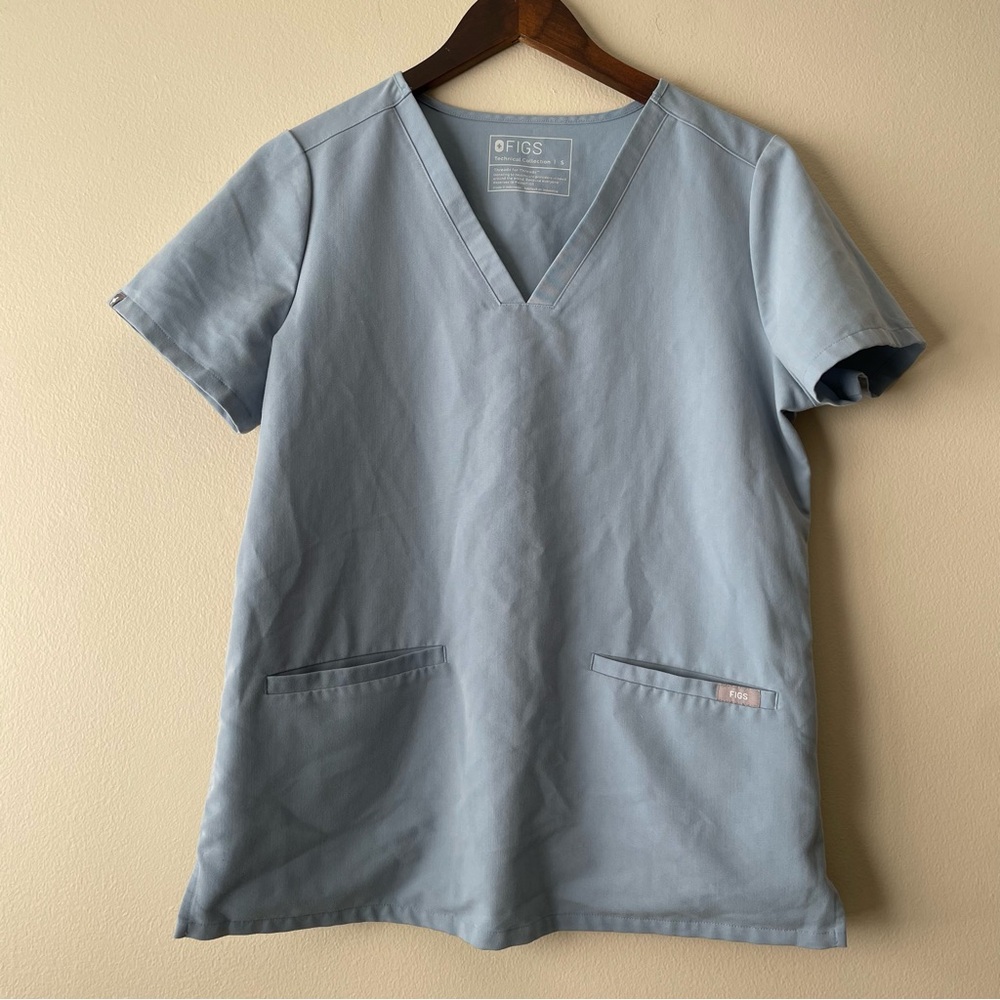Figs Casma Light Blue Scrub Top Women's S